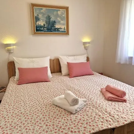 Stelle Baska Jurandvor