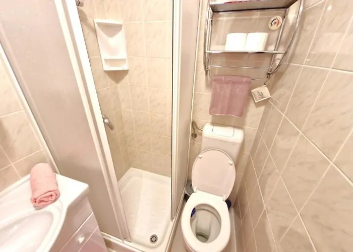 Stelle Baska Apartament *