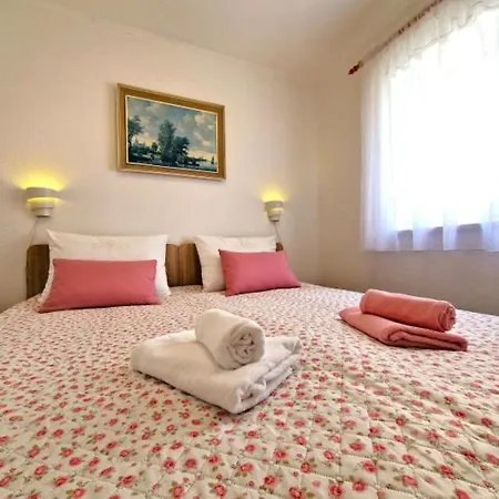 Stelle Baska Apartman Jurandvor